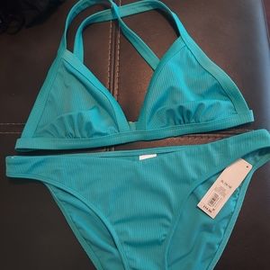 Two piece ribbed turquoise two piece bathing